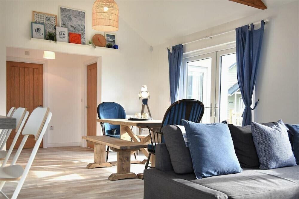 Bowline Cottage