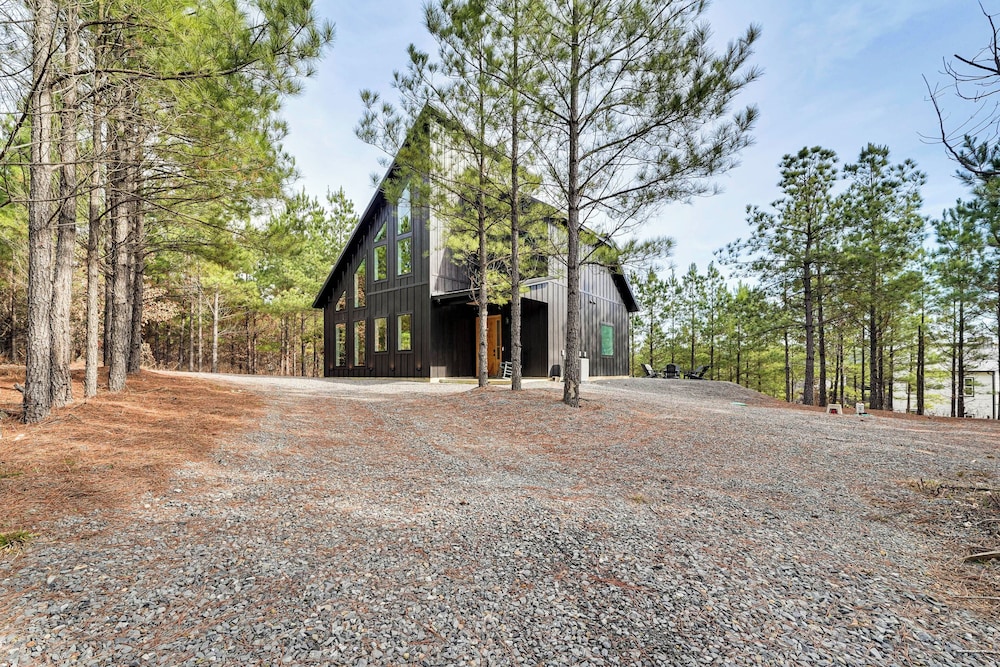 7 Mi to Broken Bow Lake: 'wynsome Lodge' Cabin!