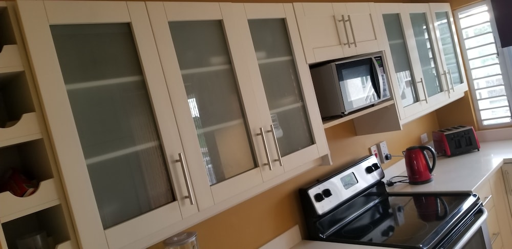 Oceanic View Apartment at Fern Court, photo 69