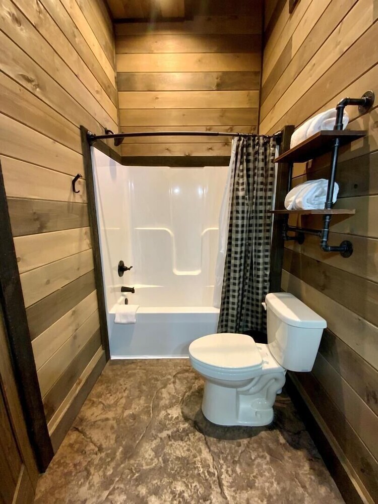 Coal Camp Lodge