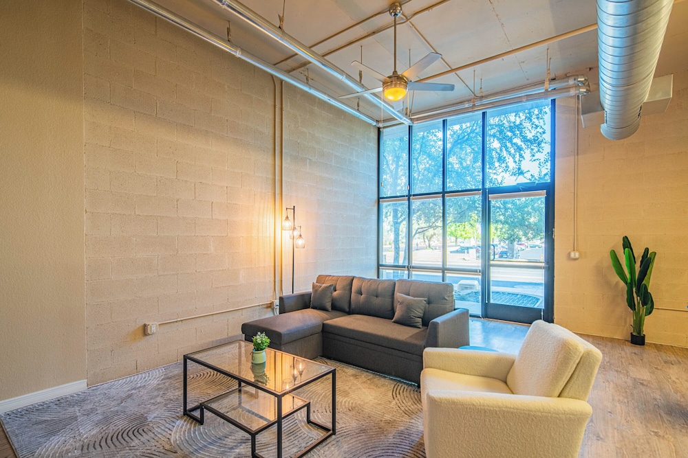 ROVE LIVING/KL - The Fredrick Tempe