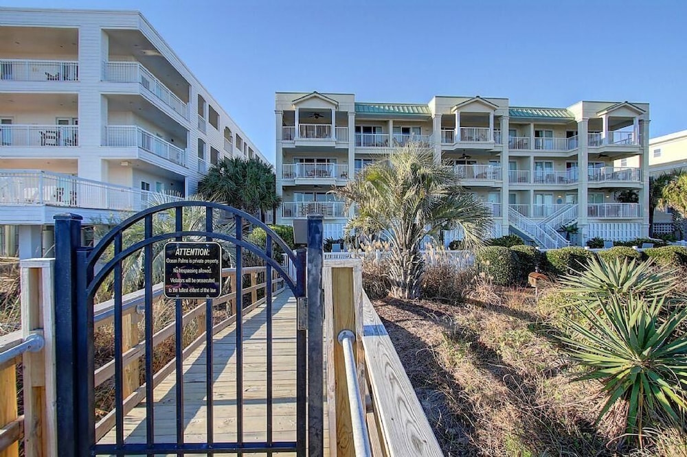 1010 Ocean Palms 201 view 2