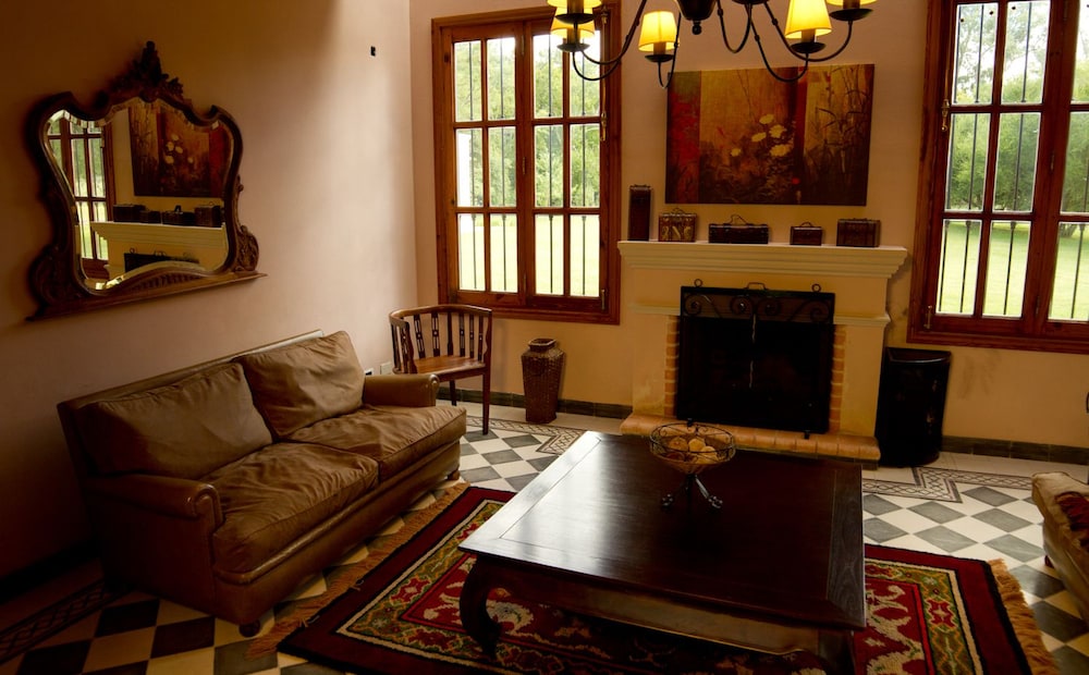 Estancia Monte Viejo