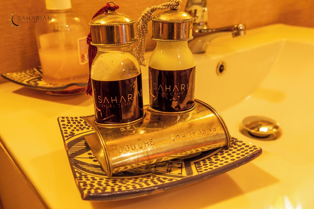 Merzouga Luxury Camp & Camel Trek
