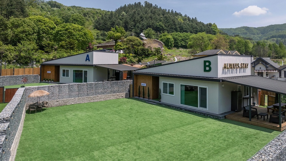 Hongcheon Lucky Dog Pension