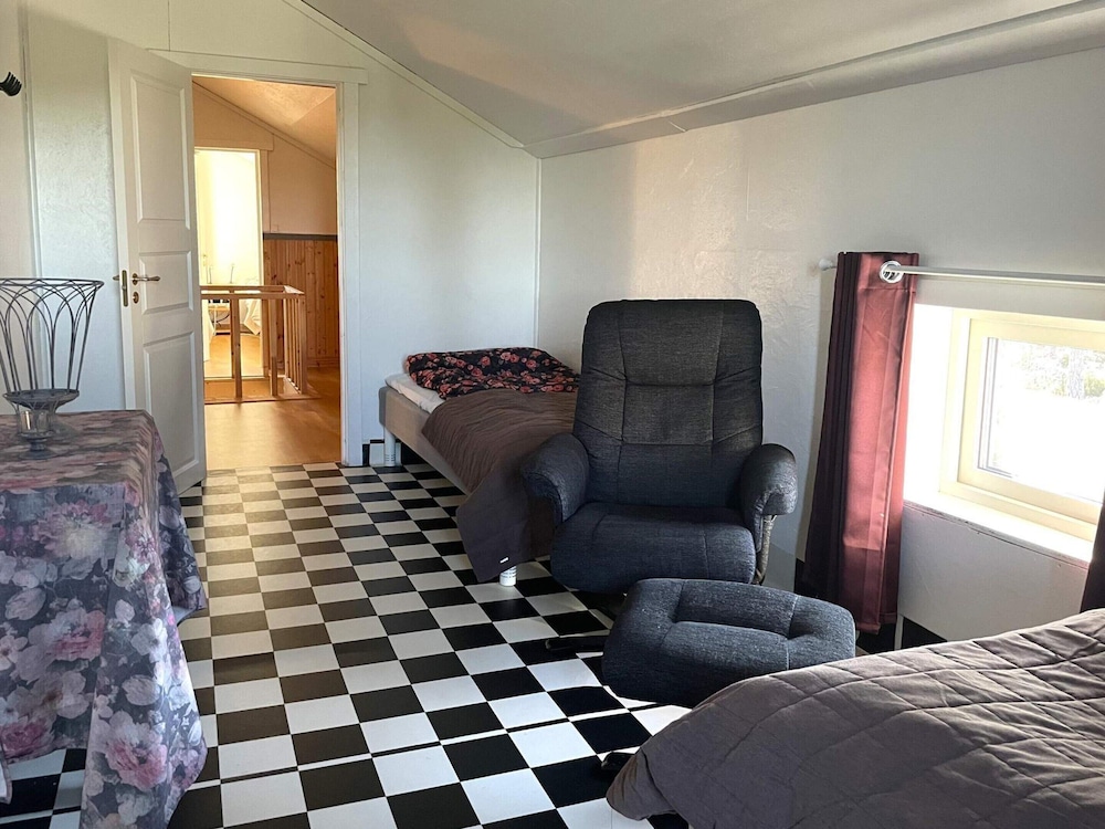 10 Person Holiday Home in Backefors