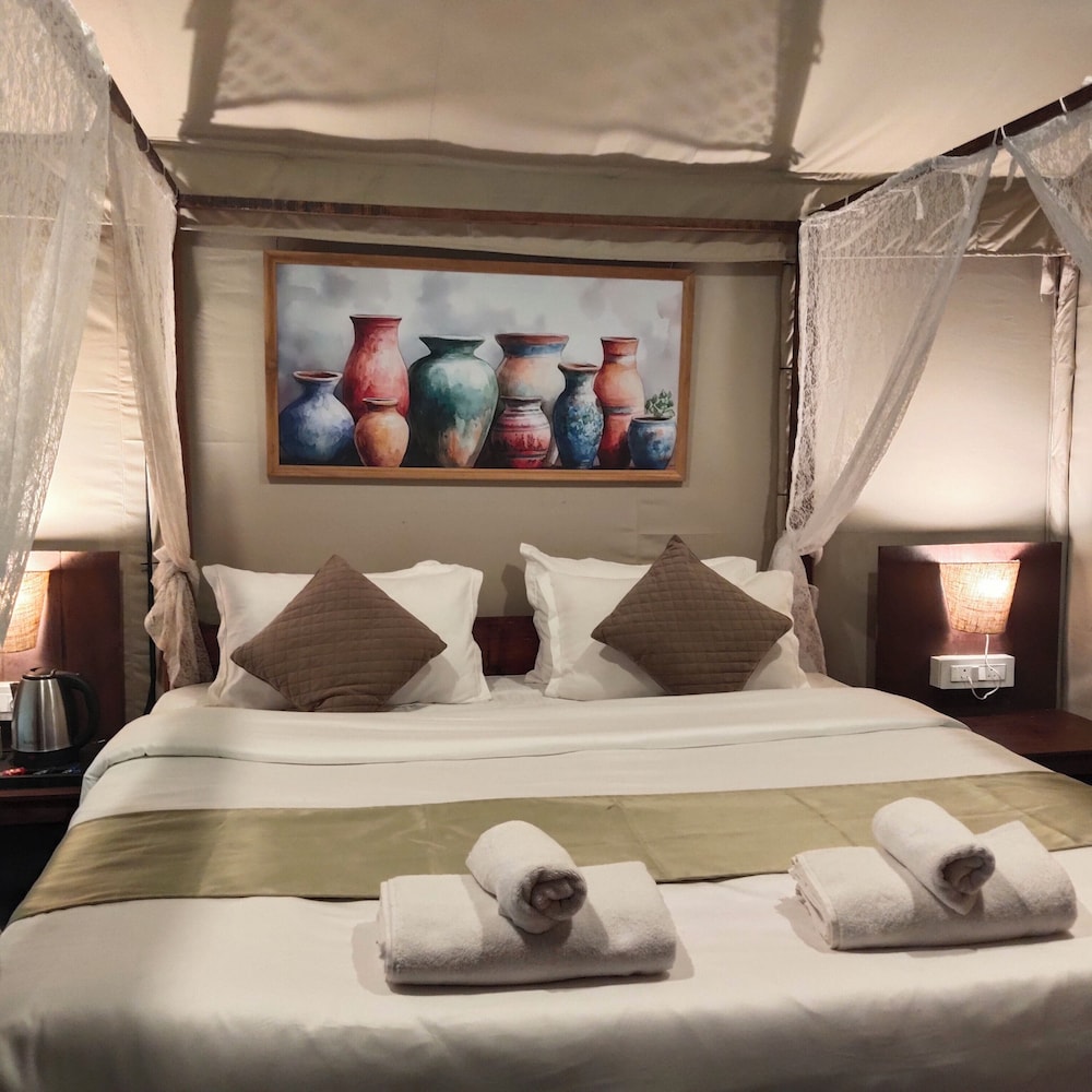 Goya Gate Beach Resort