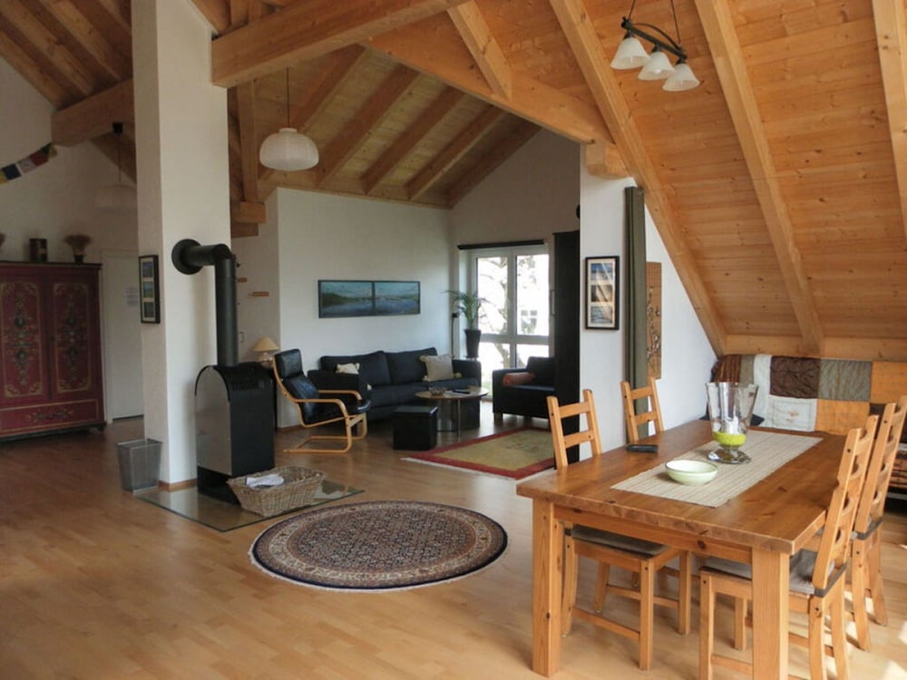 Gaienhofen Comfortable Holiday Residence