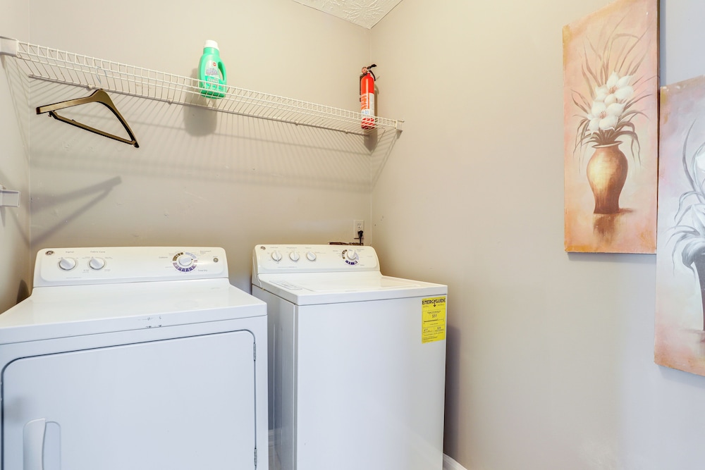 Close to Shopping: Pet-friendly Lawrenceville Home
