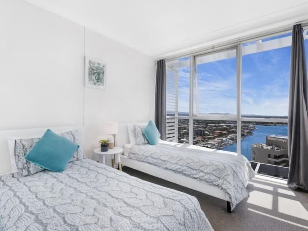 Surfers Paradise Vacations - Ocean Riverview at Chevron Renaissance - Property Image 14