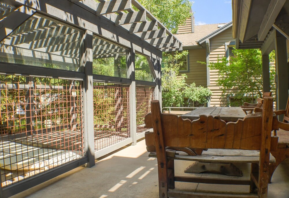 Deer Valley Escapes - Park City Ski Resort Condos