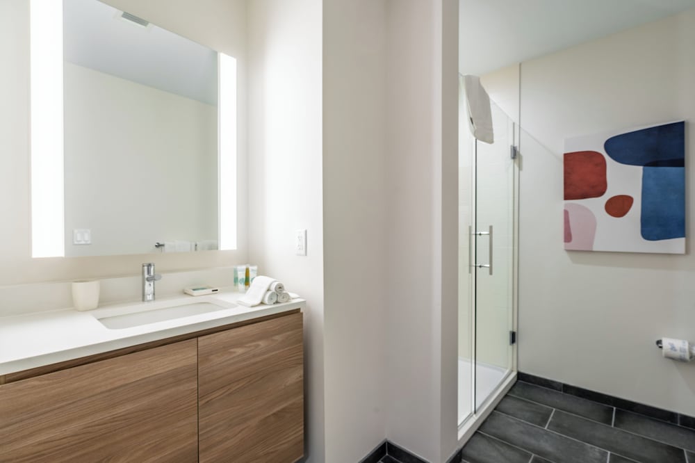 The Alyx at EchelonSeaport