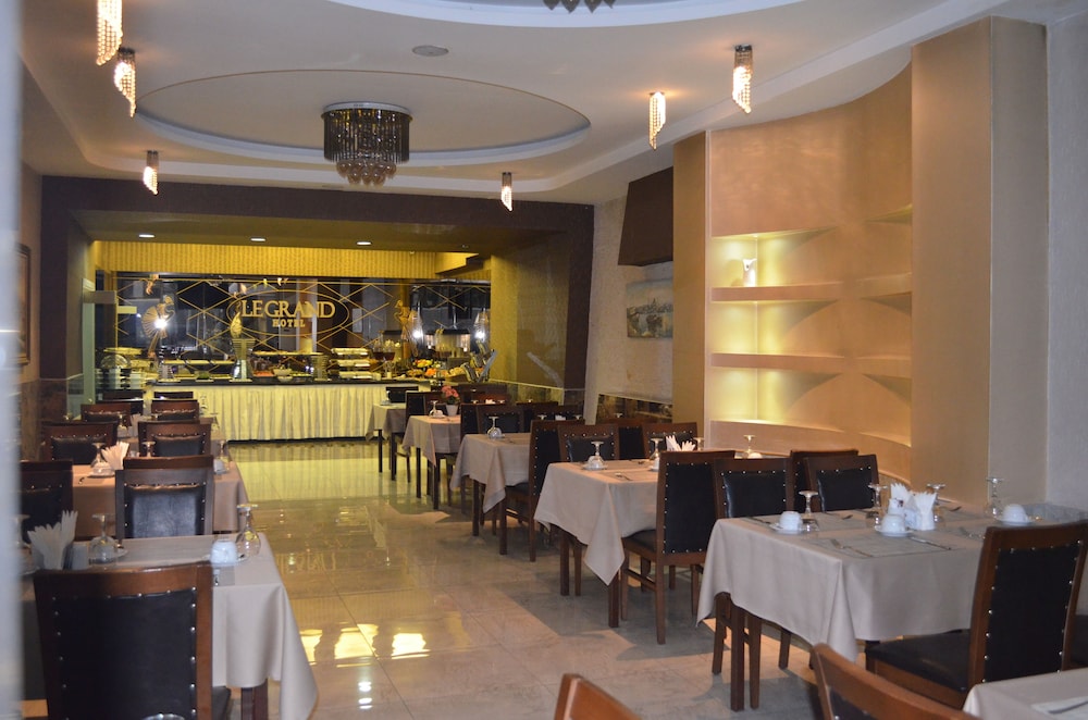 Otel Le Grand - Image 12