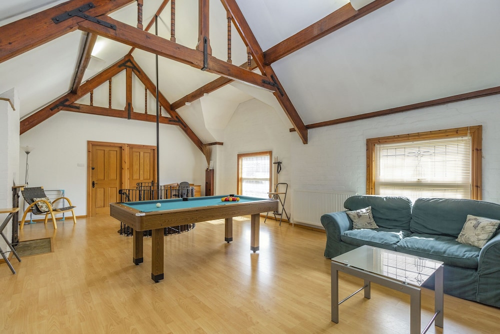 Southport Vacations - Southport Coach House - Property Image 11