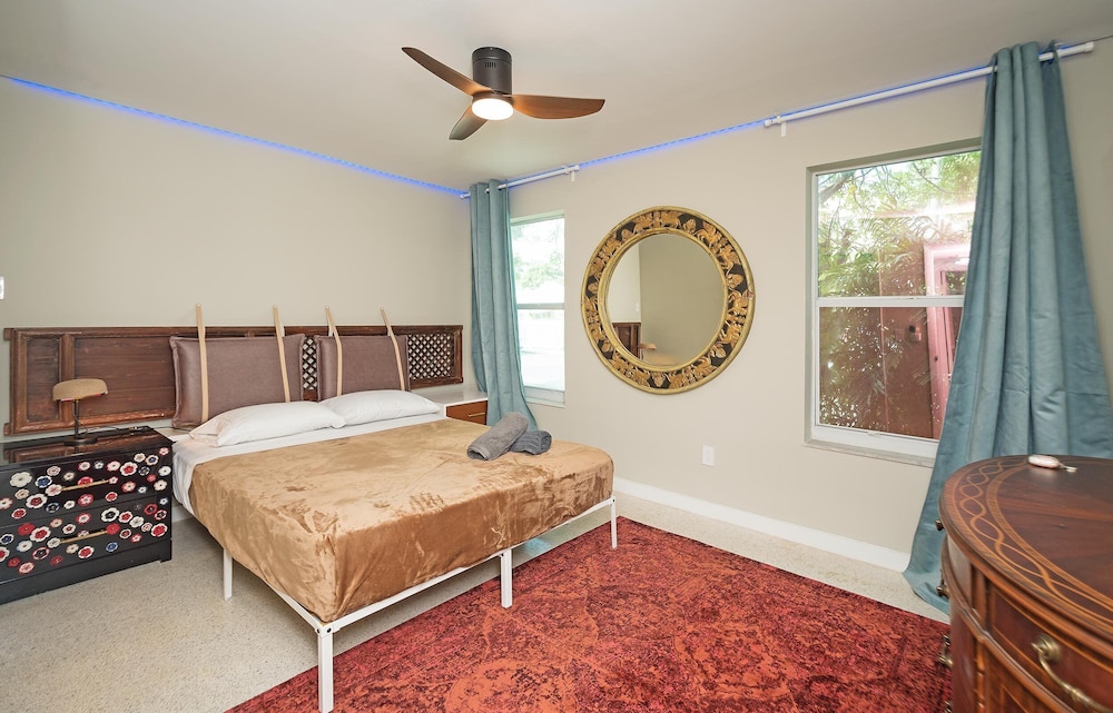 Amazing Apartment Just 5 min to Brickell