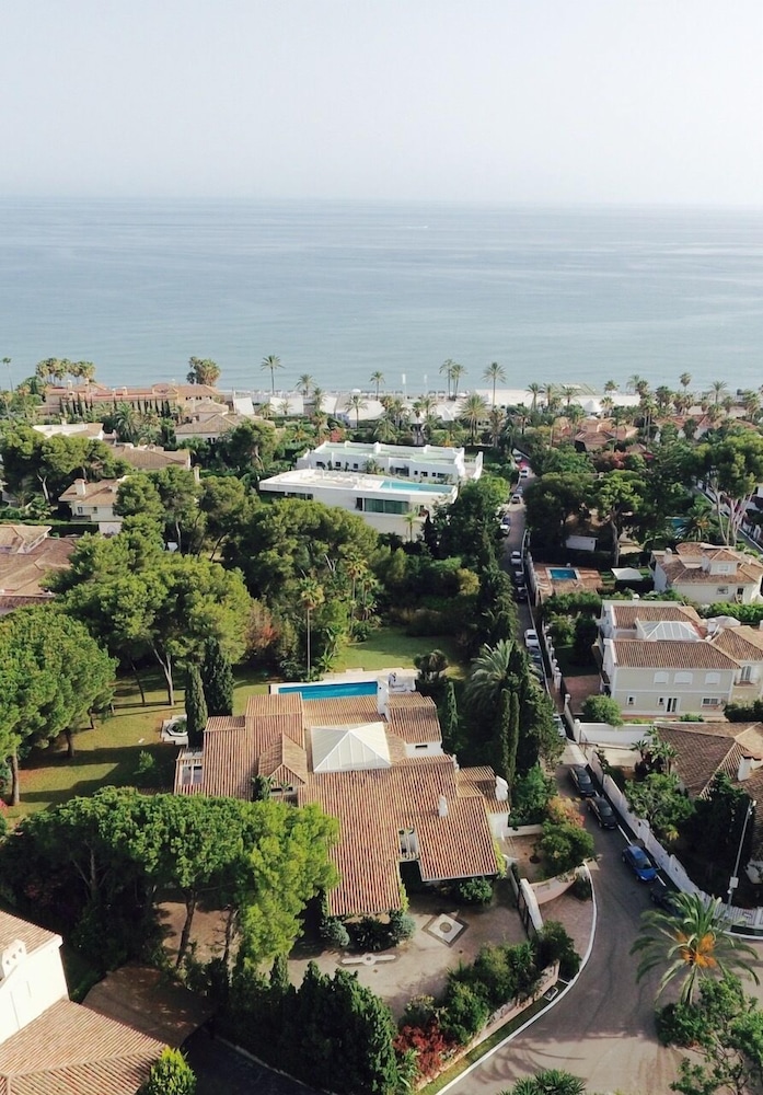 SCH Villa Los Monteros