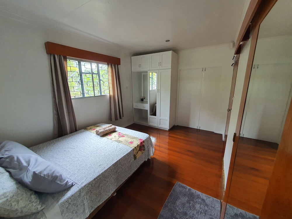Axis Apartments