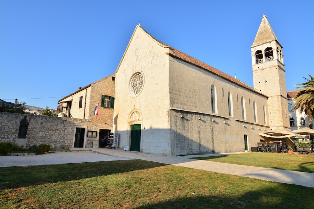 Photo 17