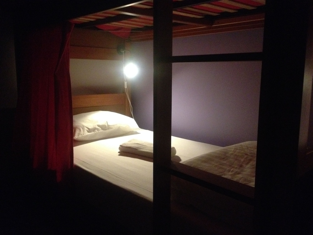 Ey Lisbon Hostel