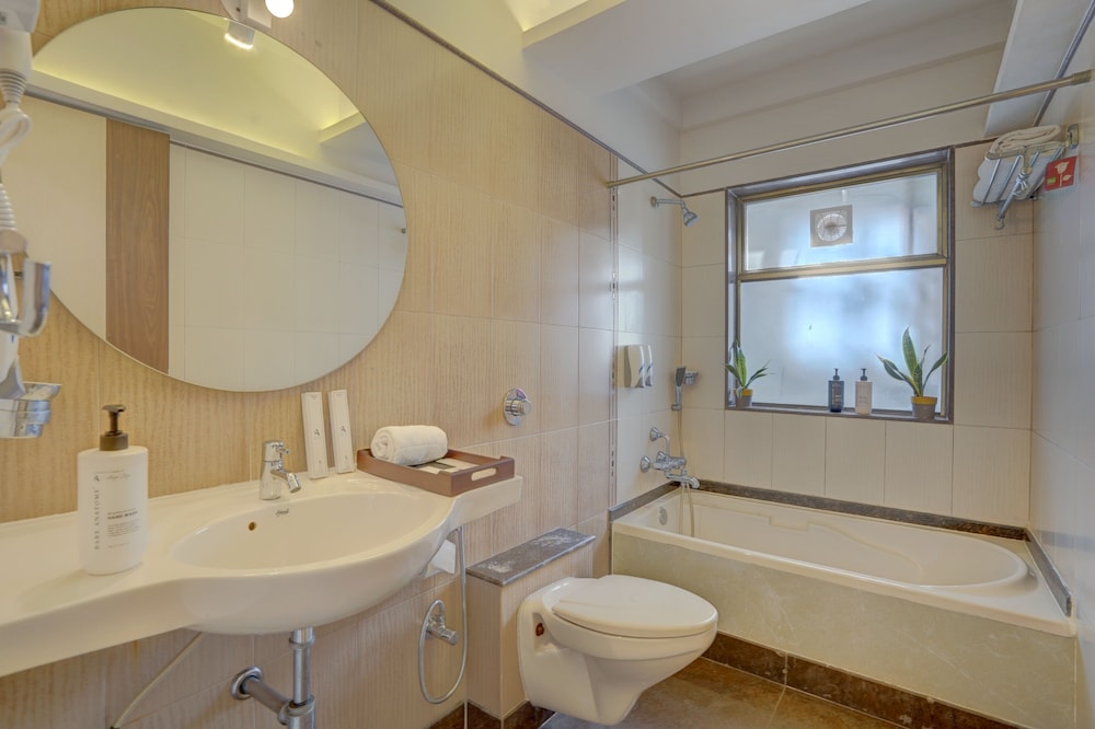 Alaya Stays Adarsh Villa 3 BHK