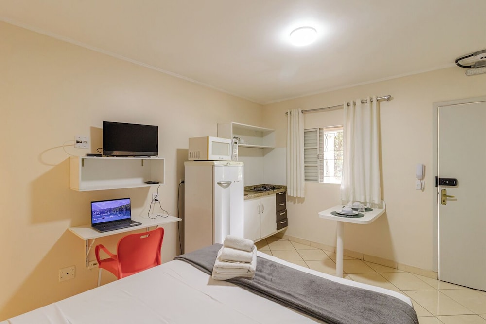 Loft com Wi-fi e Smart TV Pr Ximo ao Aeroporto