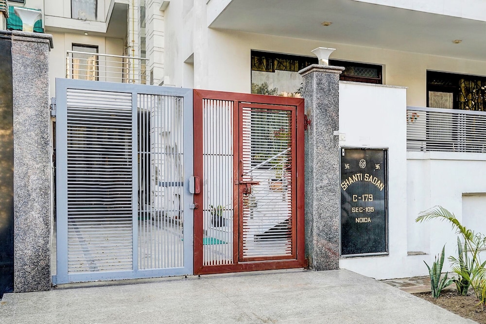 Fabhotel Sarala Residency