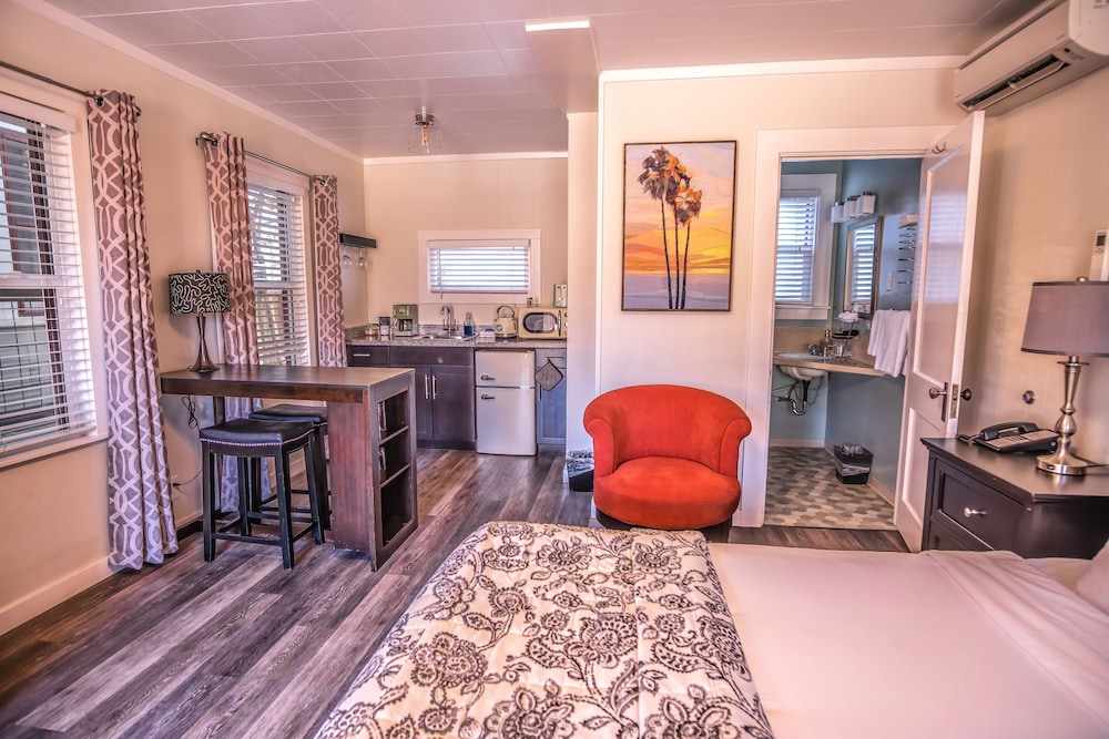 Ashland Vacations - Palm Cottages - Property Image 33