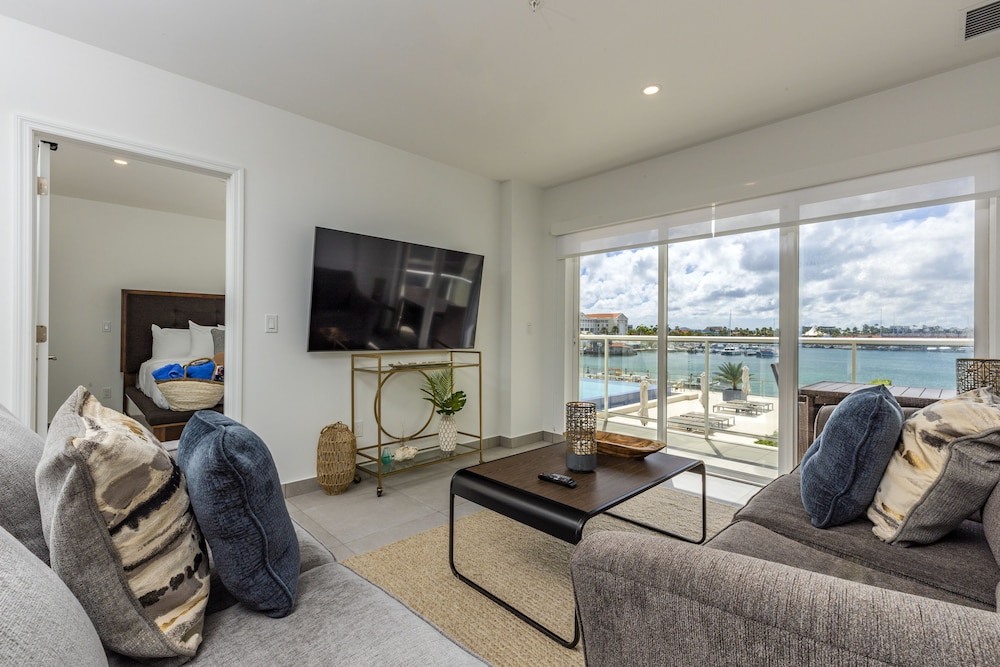Harbour House