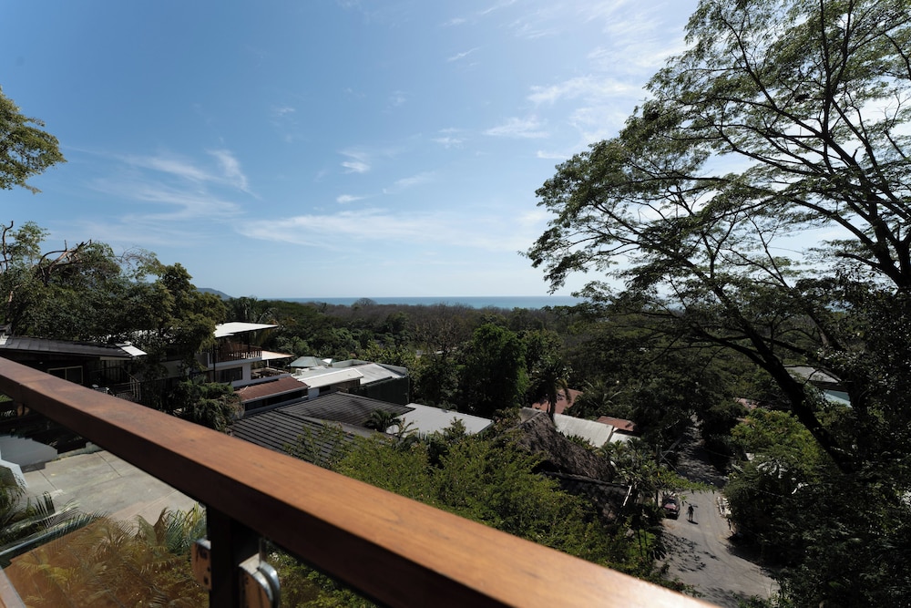Sea View Paradise Retreat by Sea N' Rent