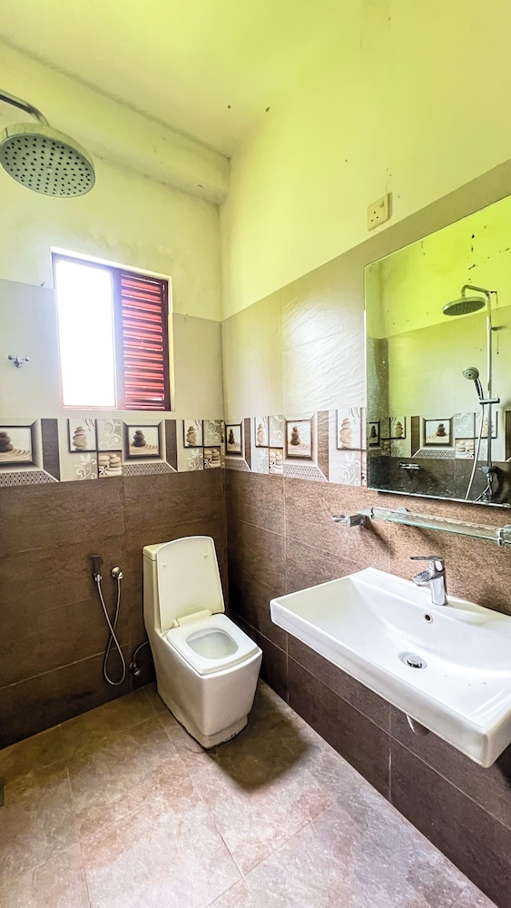 Galle Catamaran Villa