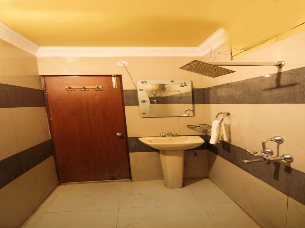 OYO Flagship 118 Atithi Satkar Dashashwmedh