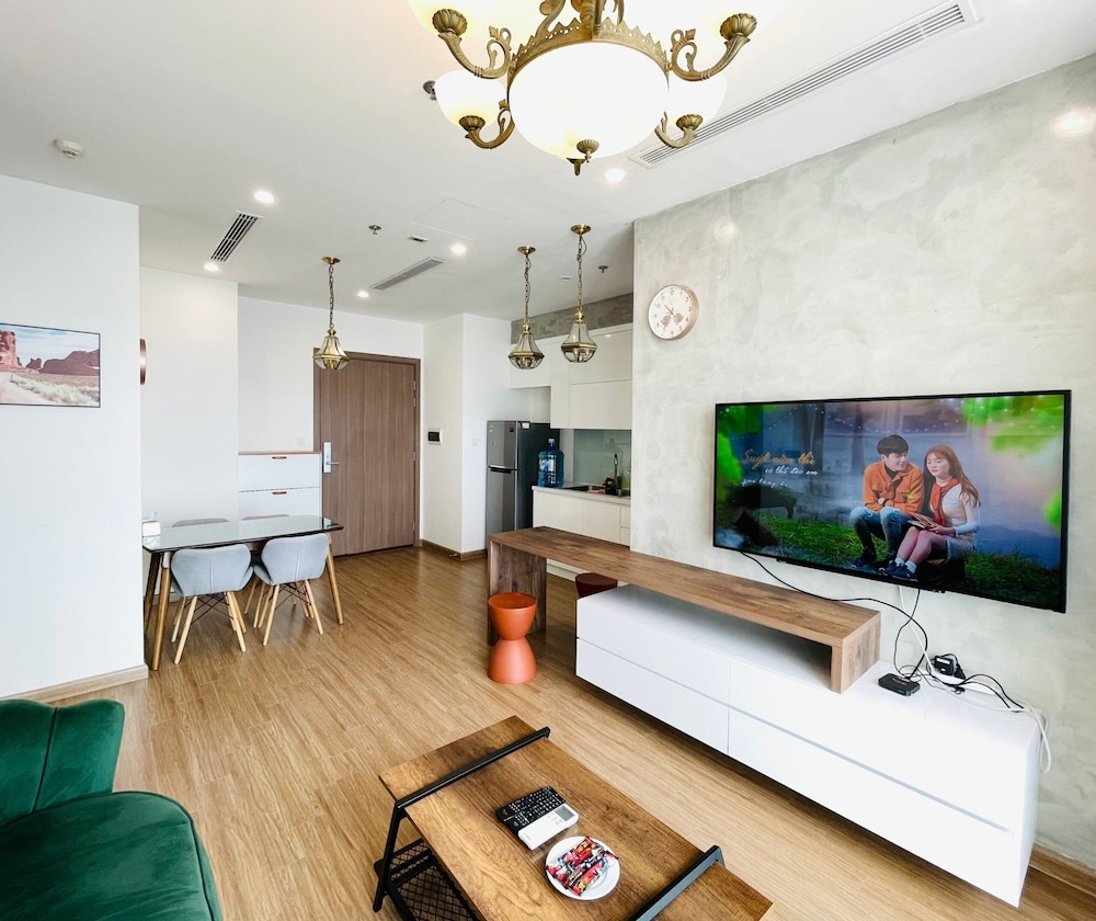 Vinhome SkyLake - Service Apartment