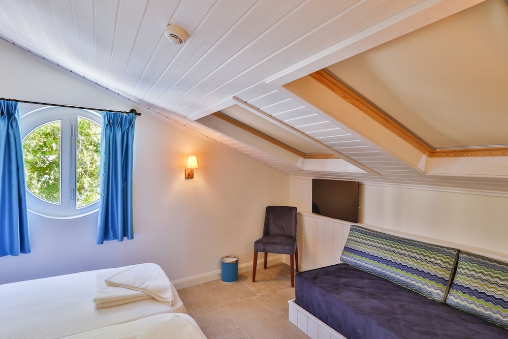 Livia Otel - Image 26