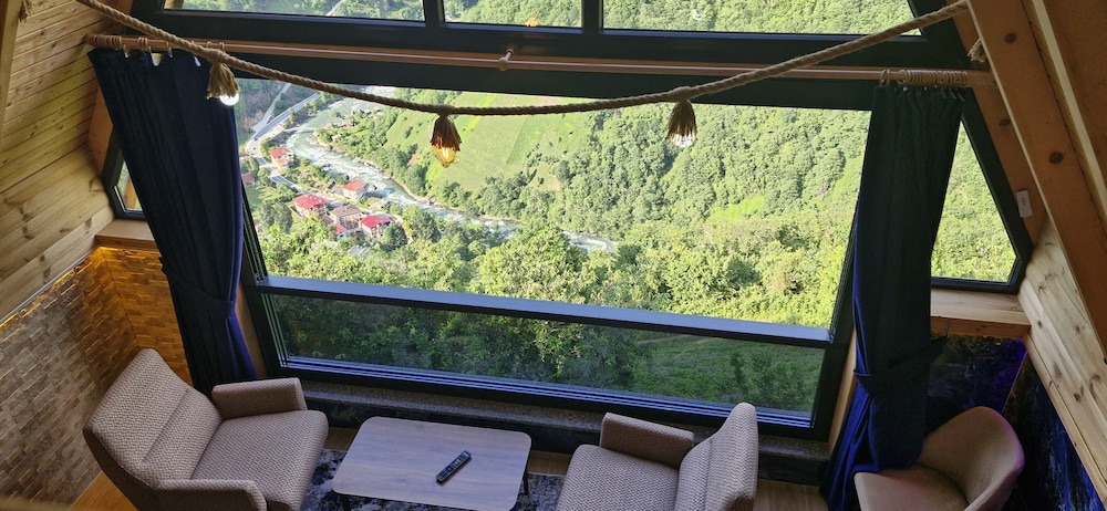 HAVALI SÜİT BUNGALOV