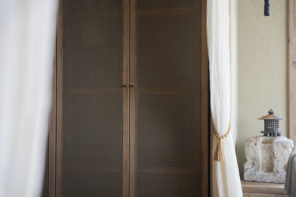 Nordsee Manor by Arcadia Collection