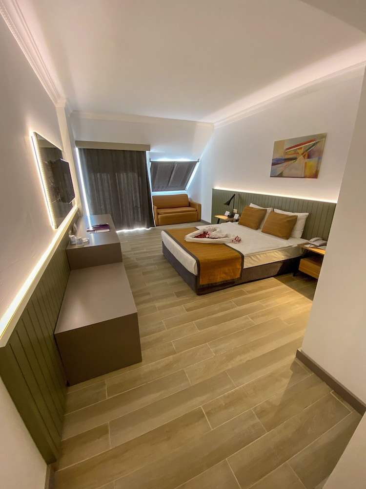 Queen's Park Resort Göynük