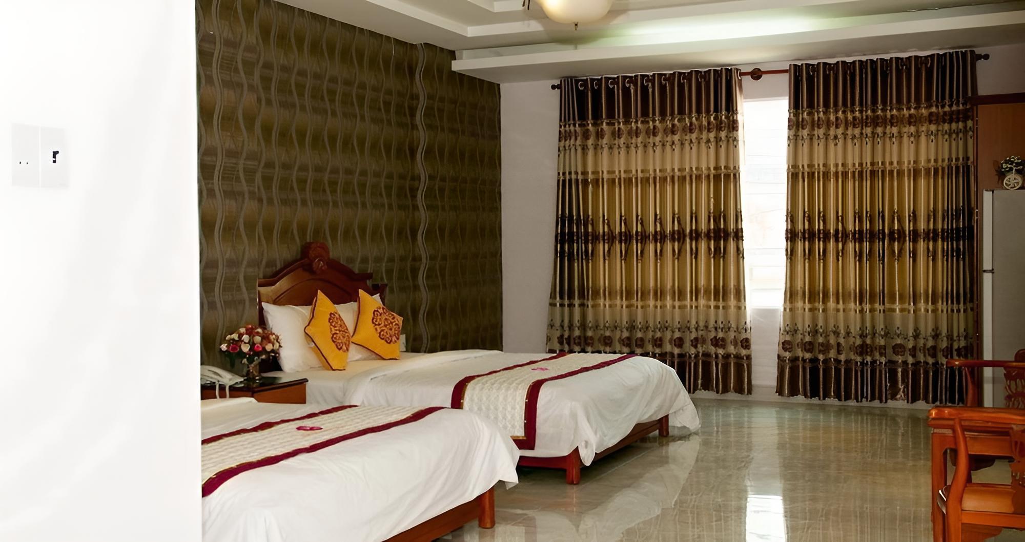 Golden Palm Hotel