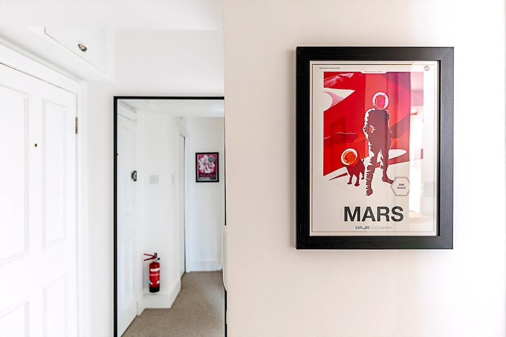 Stylish East London Flat Near Spitalfields Market