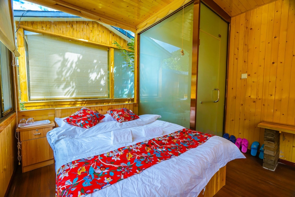 Yijie Holiday Hotel Water GreatWall No.2