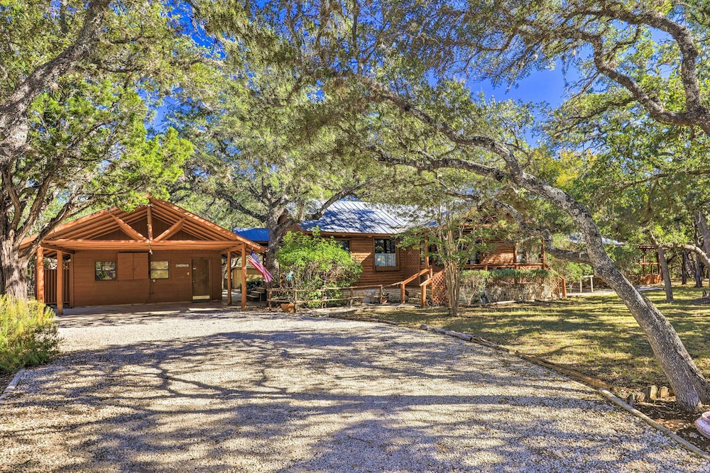 Rustic Canyon Lake Cabins w/ Hot Tub on  3 Acres - Property Image 3