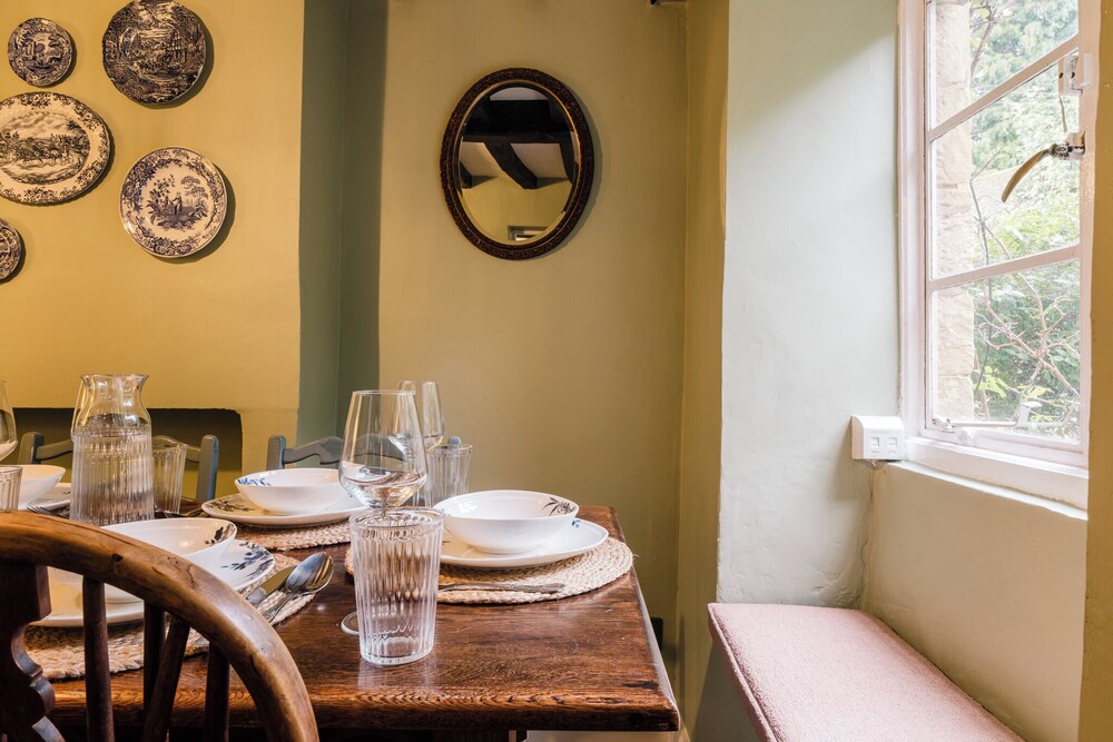 Beautiful 2BD Cottage in the Cotswolds