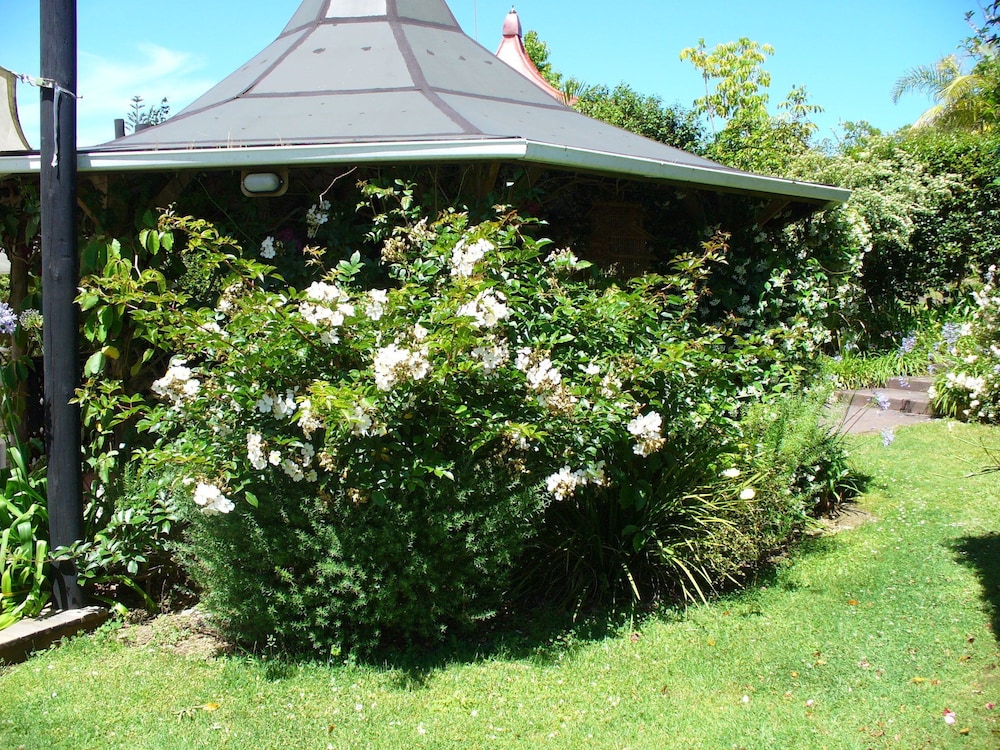 Pagoda Lodge