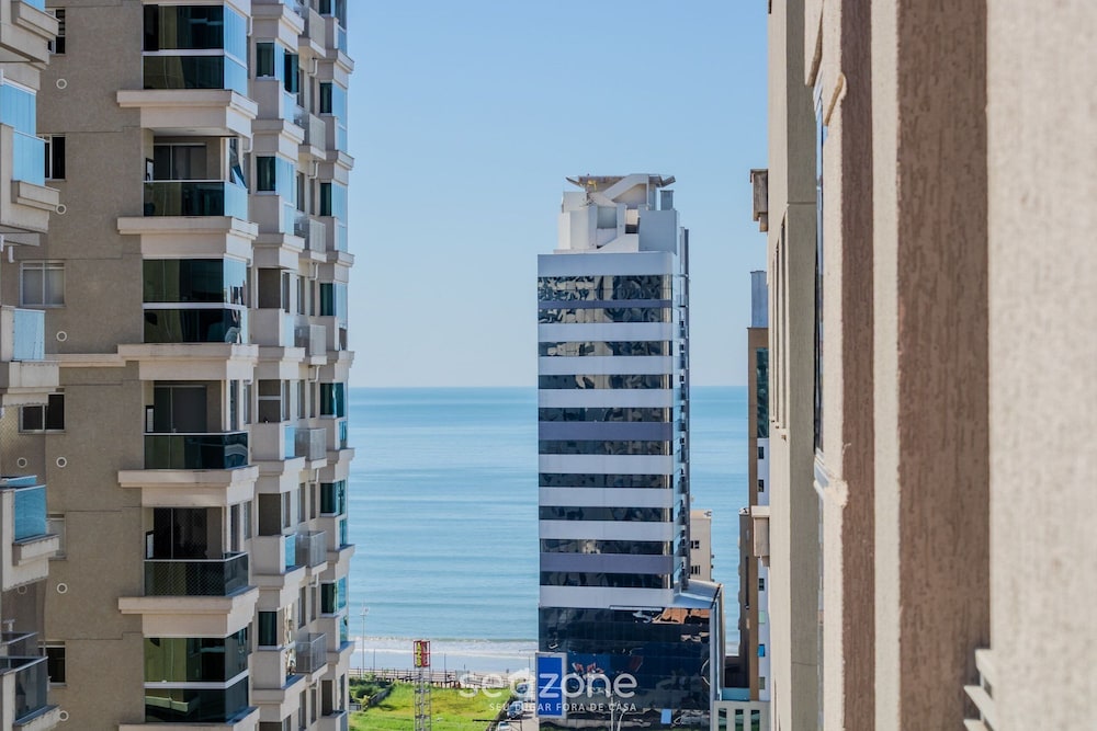 Modern and Fully Equipped Apartments Just Minutes From the sea at Meia Praia - GRI