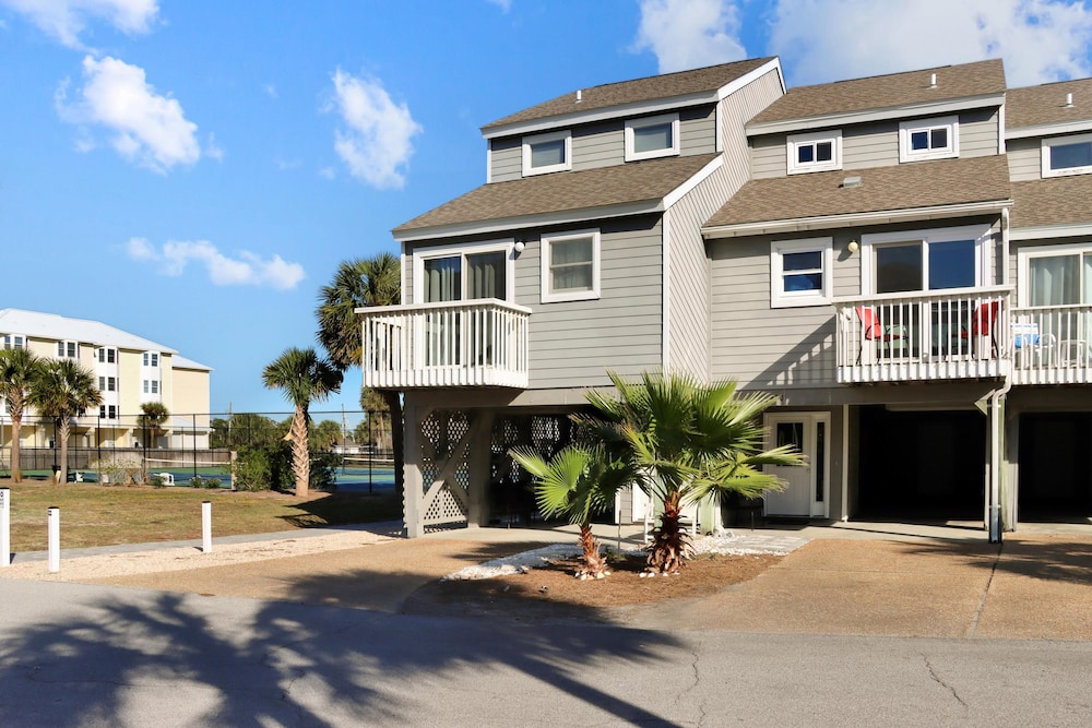 Barrier Dunes 430 - 60