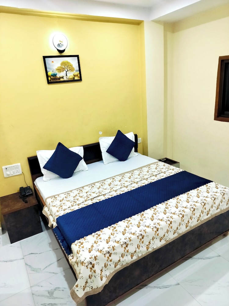 GM P. GUEST HOUSE