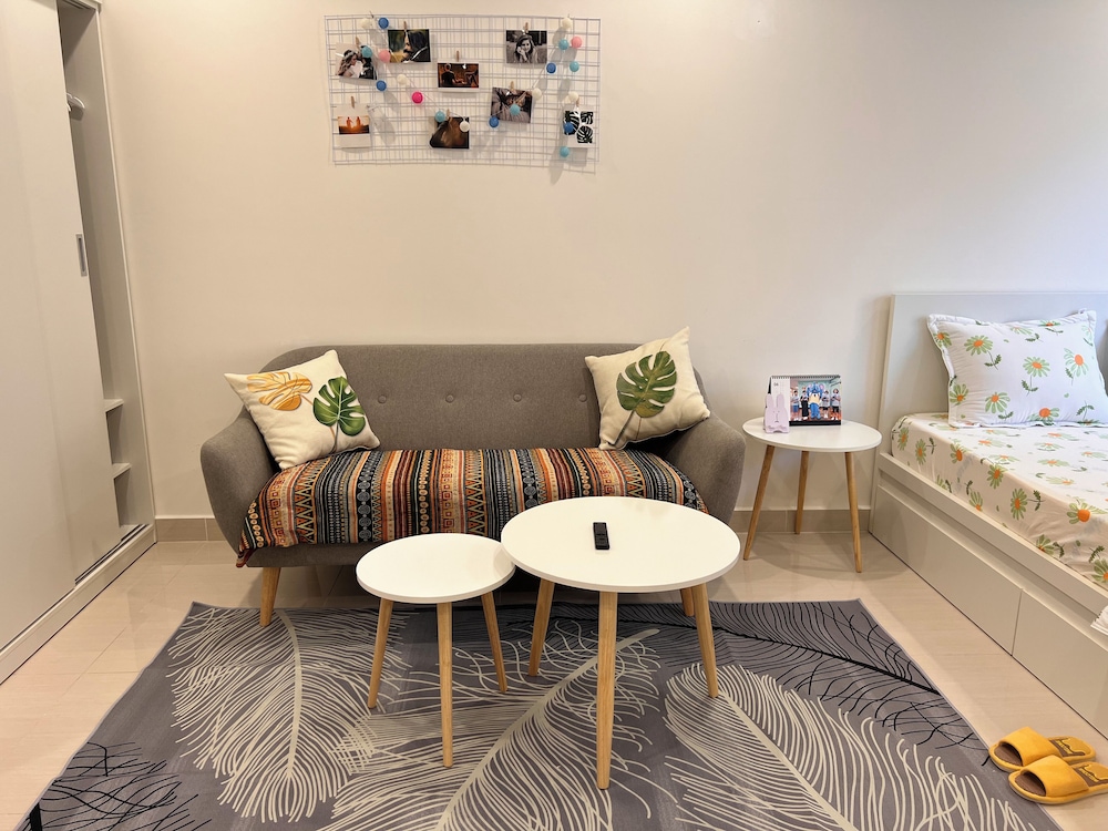 Vinhomes Grand Park Homestay-Sweet Home