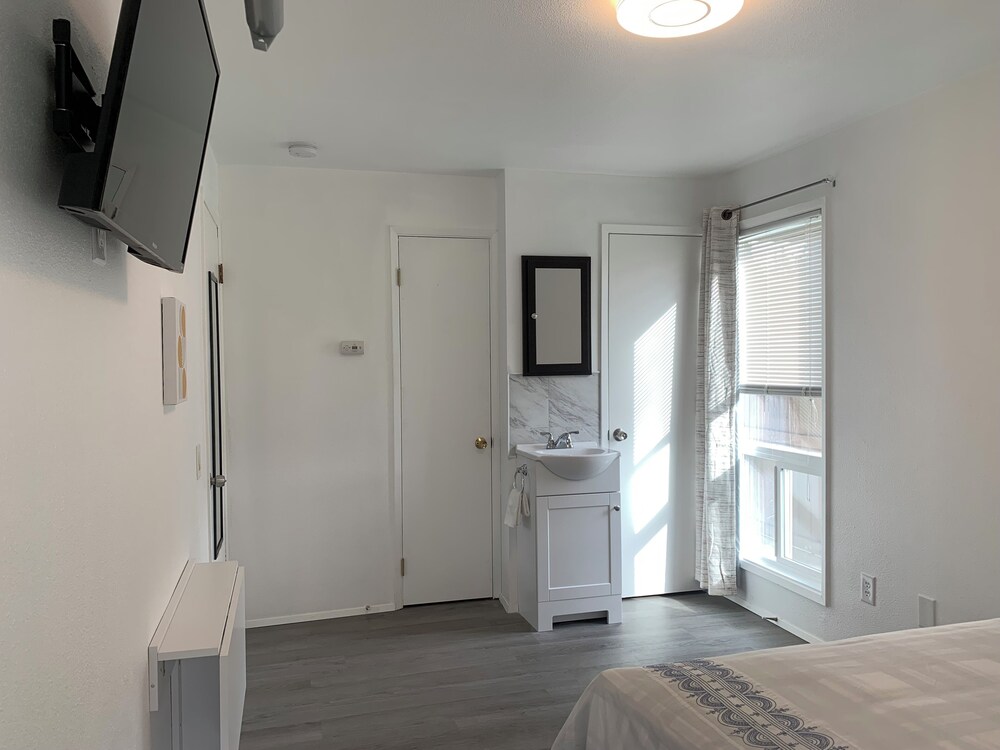 Central Bellevue Retreat
