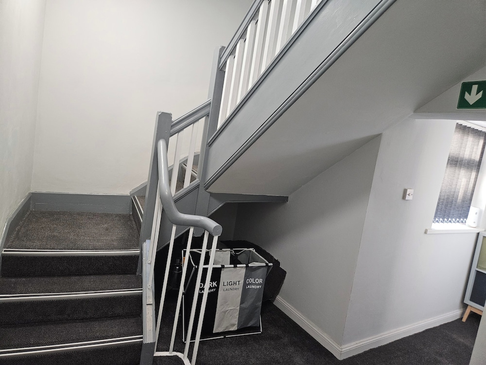 Charming Oxford Apartment in Telford - Flat 1