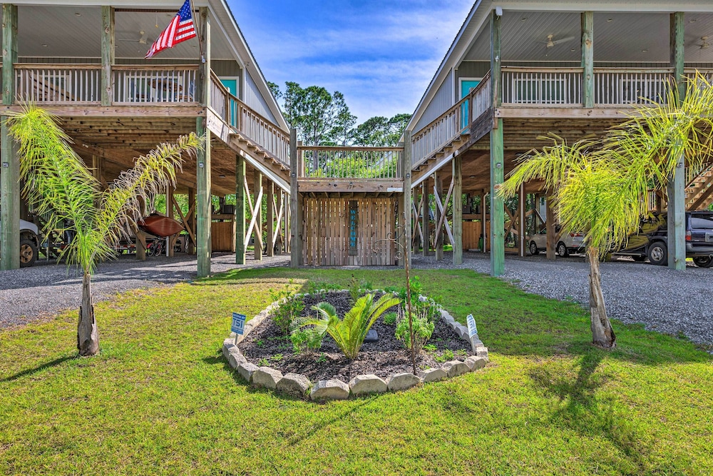 Dauphin Island Retreat: 2 Blocks to Beach! view 2