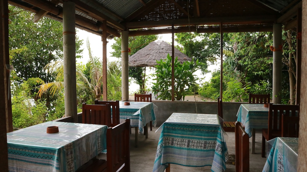 Hambilica Ecolodge